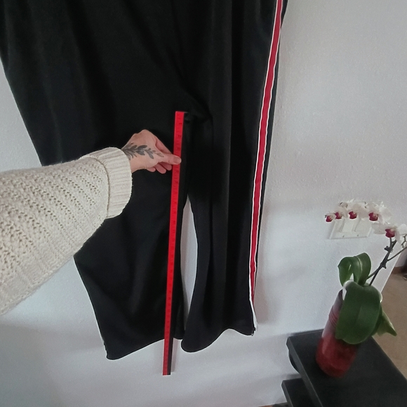 Urban Pipeline Black Red Track Pants Athletic Logo Streetwear Men’s - Picture 5 of 10
